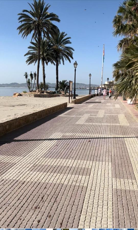 Apartamento Fresh Apartment, 2 Bedroom, 2 Bathroom, 2 Lovely Poolareas