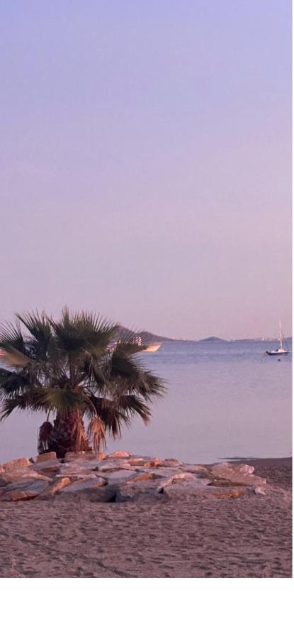 Appartamento Fresh Apartment, 2 Bedroom, 2 Bathroom, 2 Lovely Poolareas